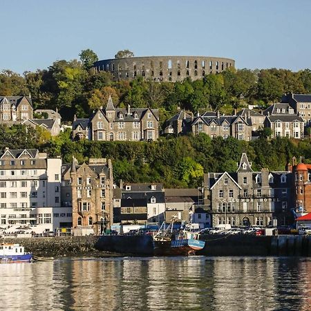 The Distillers Den Oban Exterior photo